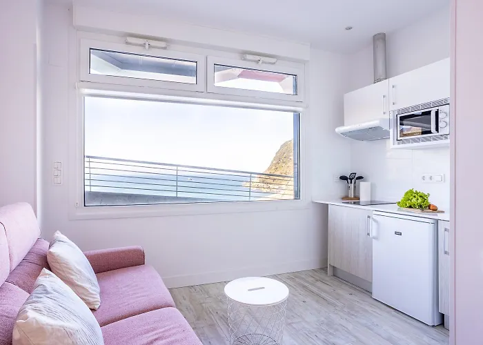 Kresala Vistas Al Mar By Egona * Getaria