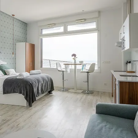 Kresala Vistas Al Mar By Egona